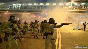 occupy-hong-kong-assault-rifles